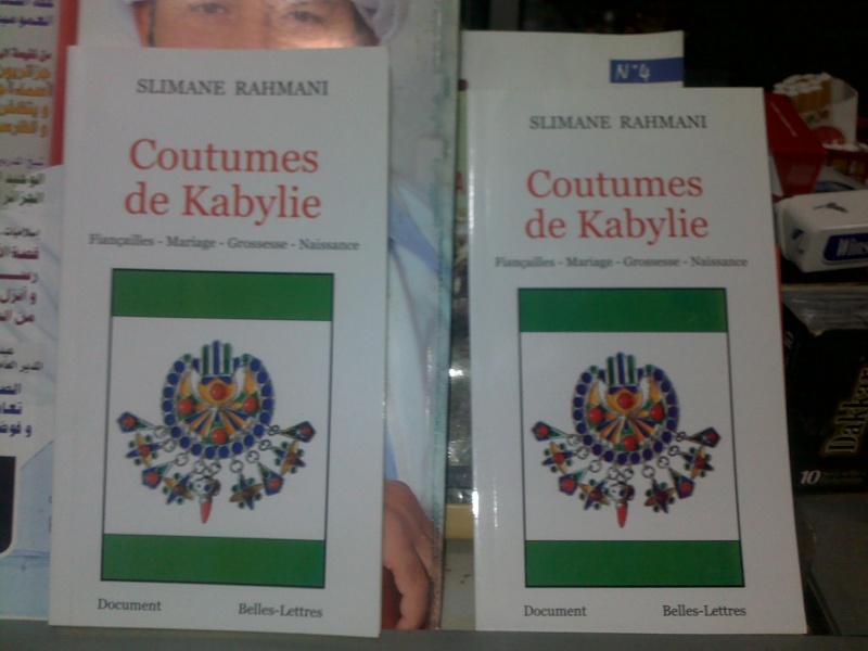 "Coutumes de kabylie" de Rahmani Slimane sur les étals  09122018