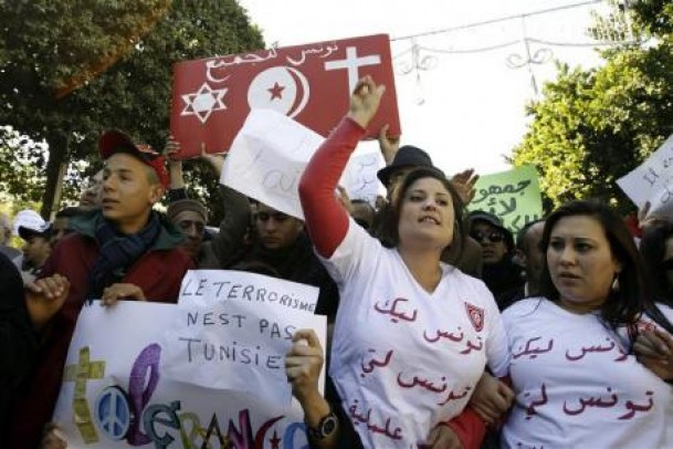 Tunisie: après les barbus, les laïques donnent de la voie 184