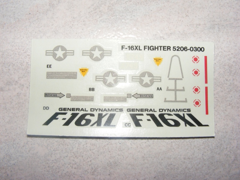 [Monogram] F-16 XL 2007_185