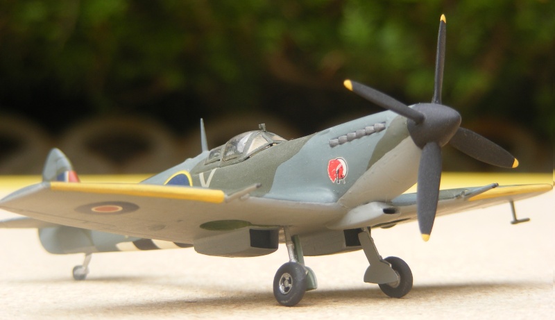 [Conversion Heller-Airfix] Spitfire Mk XVI e 1/72 (VINTAGE) 2007_192