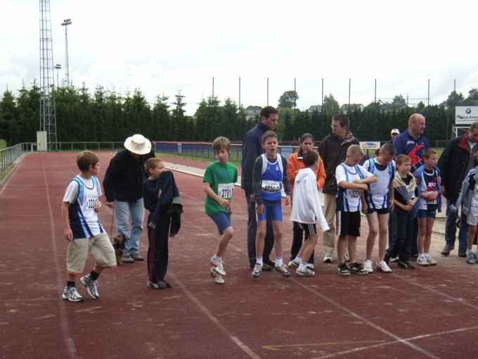 Première manche du Challenge jeunes a Bertrix, le 28/05/07 - Page 3 Caf_be71