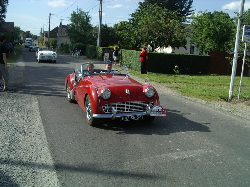 27 eme Tour de Bretagne des voitures anciennes 912