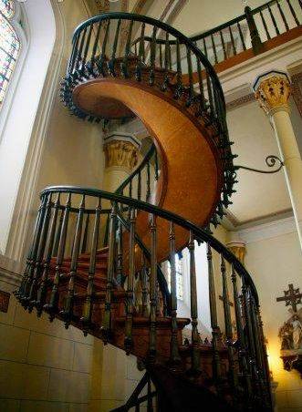 L'escalier de Santa Fe Chapel12