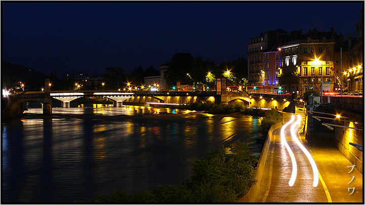 Grenoble by night Grenob13