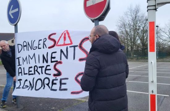 Situation d'urgence au Collège Jacques Cartier à Issou (Yvelines) Issou210