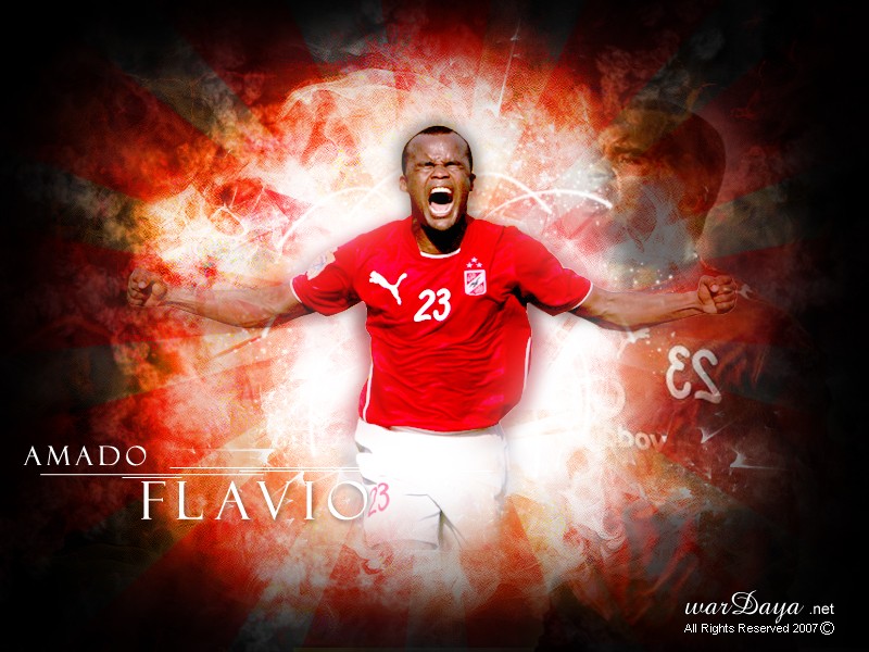 صور لاحد ابطال  النادي الاهلي Flavio10