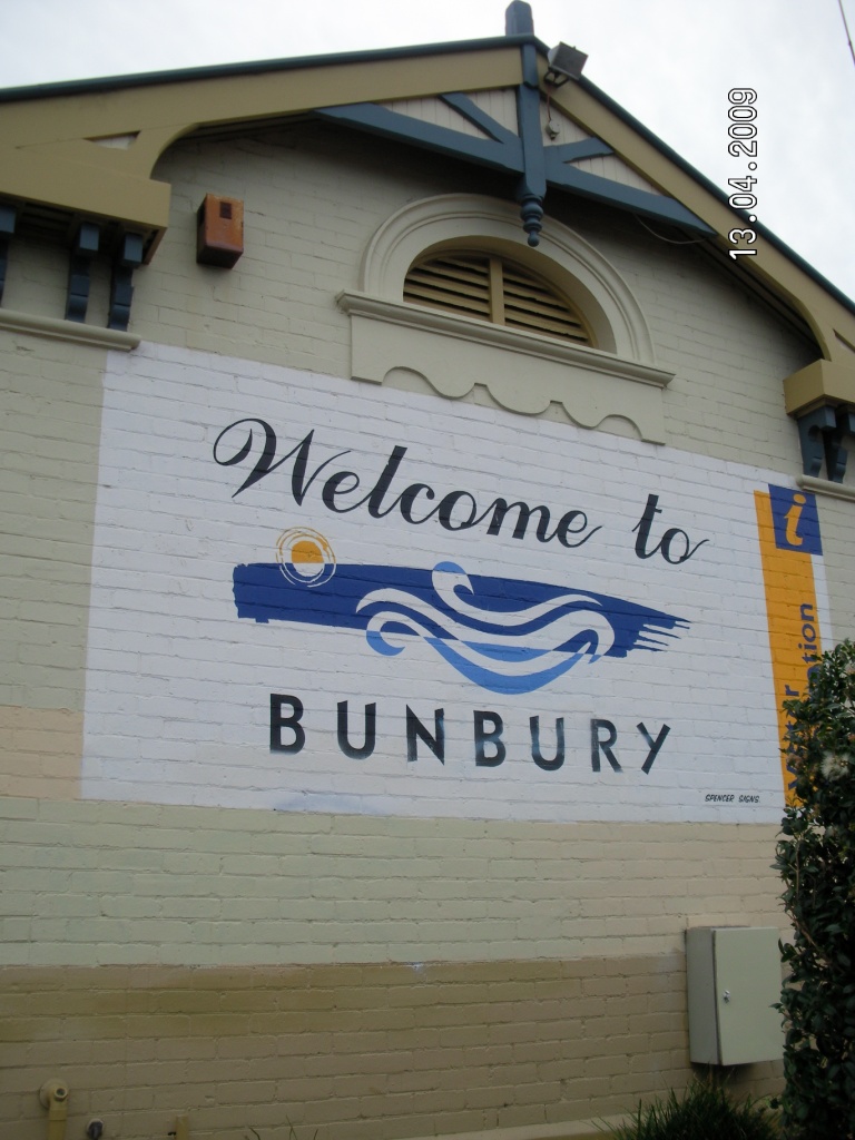 Albany Trip!!! Part 2:BUNBURY Sany0011