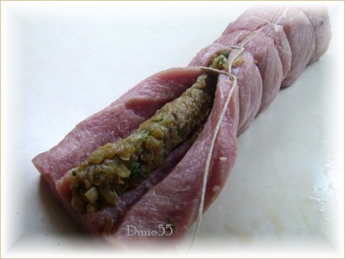 Filet de porc farcis aux oignons caramélisés, avec une sauce Porto Pict8017