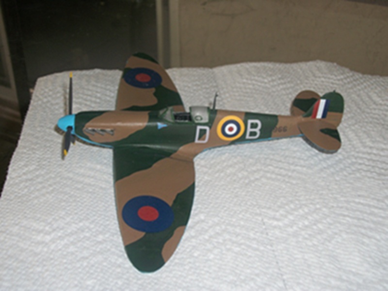 WWII Mk III Spitfire 1_bmp10