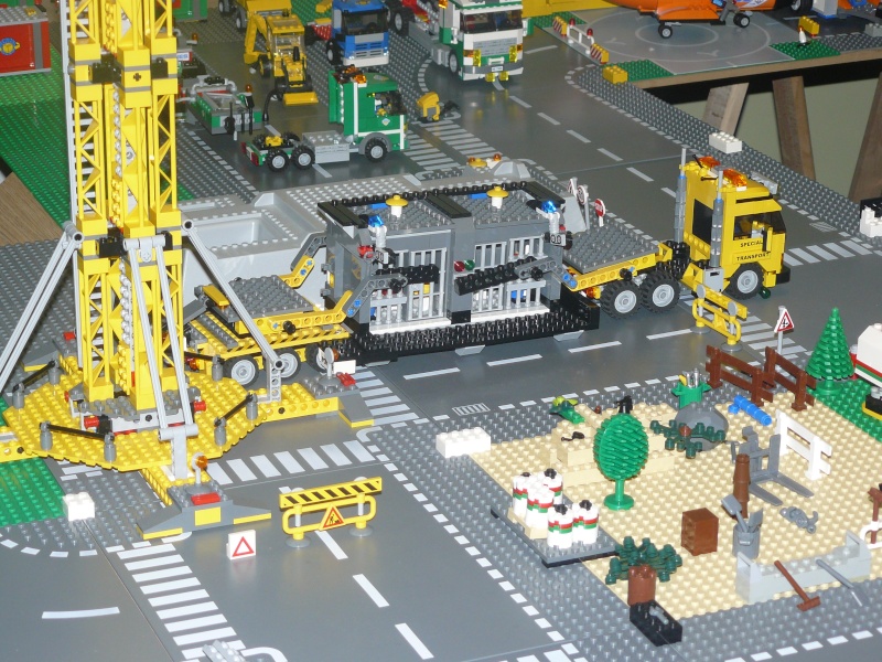 LEGO - La ville depuis ses débuts, son évolution, etc - Page 4 P1180718