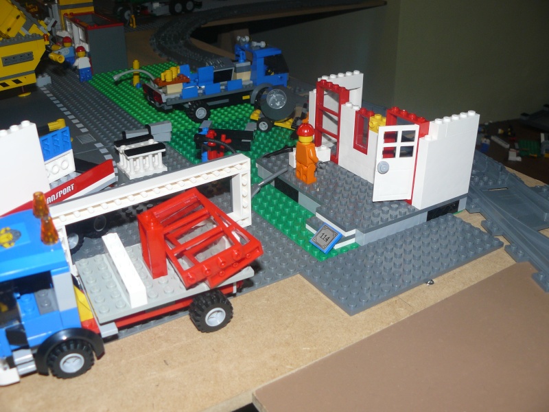 LEGO - La ville depuis ses débuts, son évolution, etc - Page 4 P1180719