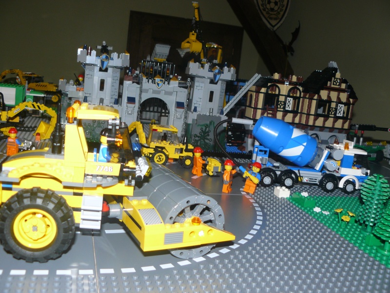 LEGO - La ville depuis ses débuts, son évolution, etc - Page 4 P1180723