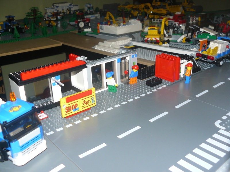 LEGO - La ville depuis ses débuts, son évolution, etc - Page 6 P1190321