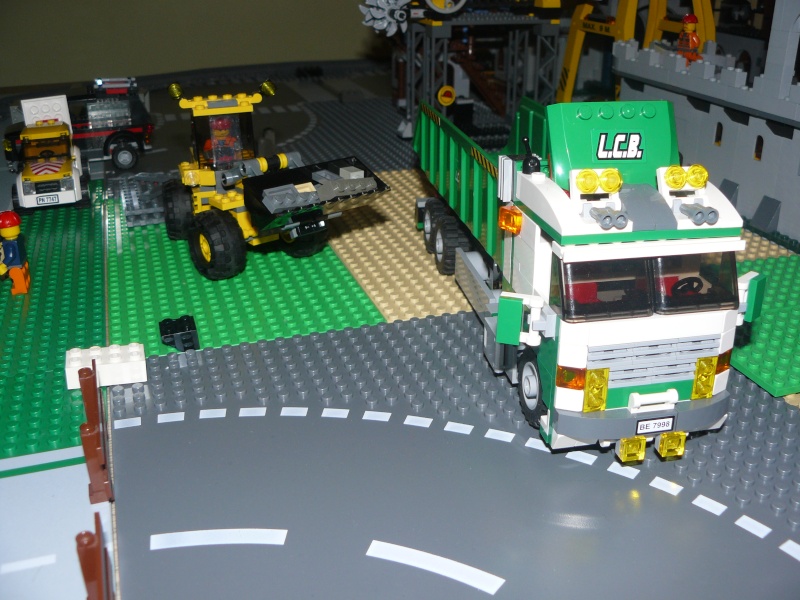 LEGO - La ville depuis ses débuts, son évolution, etc - Page 6 P1190421