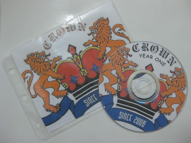 DVD CROWN  (YEAR ONE) Img_4031
