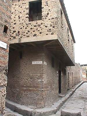 بالصور... بومبي قرية الفاحشة التي أهلكها الله وجعلها آية Pompei11