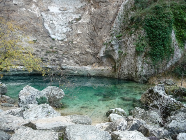 A Fontaine de vaucluse P1060914