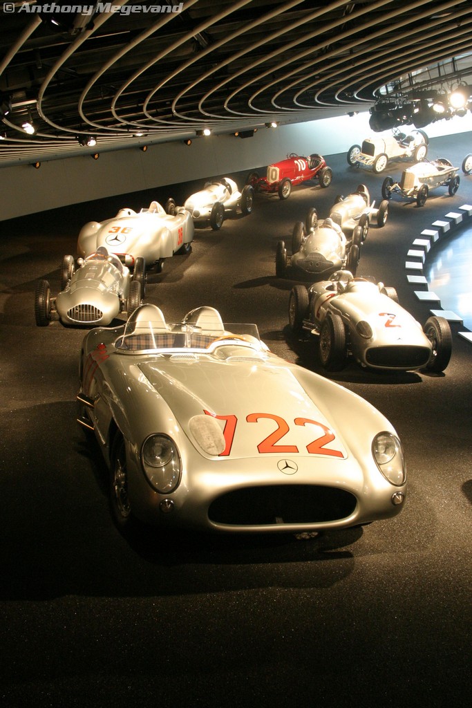 musée - [Photos] Le Mercedes-Benz Museum de Stuttgart A6-00_63