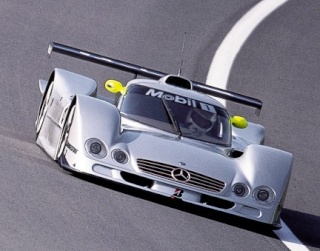 [Historique] La Mercedes CLR (Sport prototypes) 1999 Benzcl15
