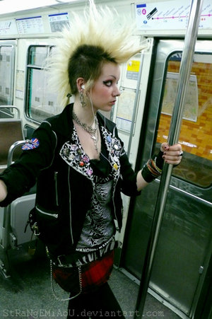 [Look] Punk Subway10