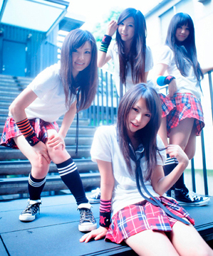 SCANDAL (JAPANESE BAND) Beaute10