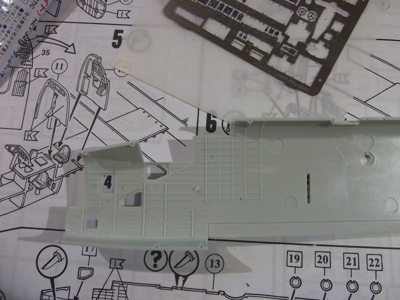 [Seb] Handley Page Halifax B Mk.II - Page 2 Dscf3051