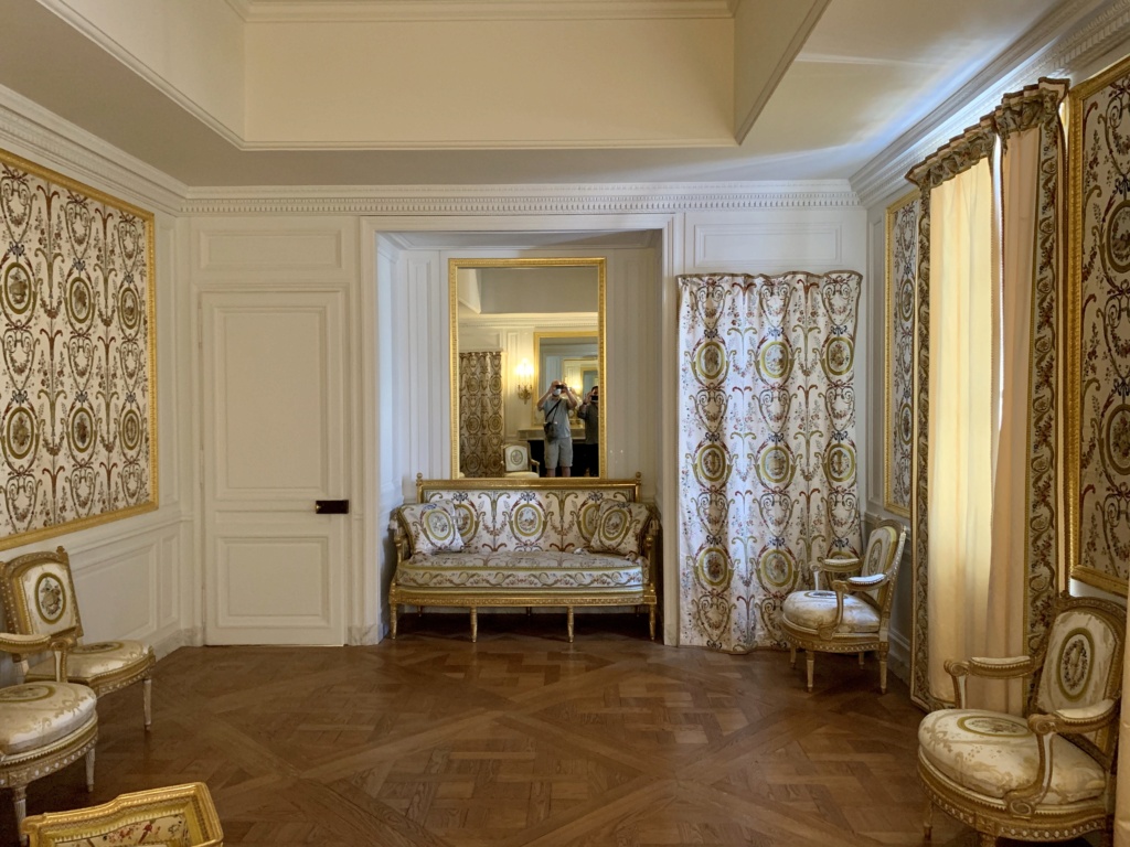 Le cabinet du Billard de Marie-Antoinette au deuxième étage 459d3910