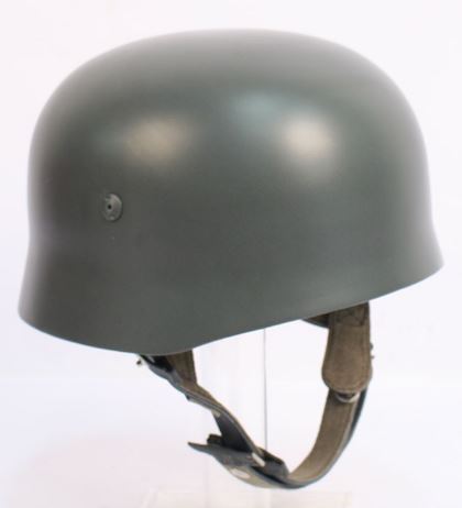 L’UNIFORME ALLEMAND DES AIGLES VERTS : TENUE DE FALSCHIRJAGER: LA BASE OBLIGATOIRE  Casque10