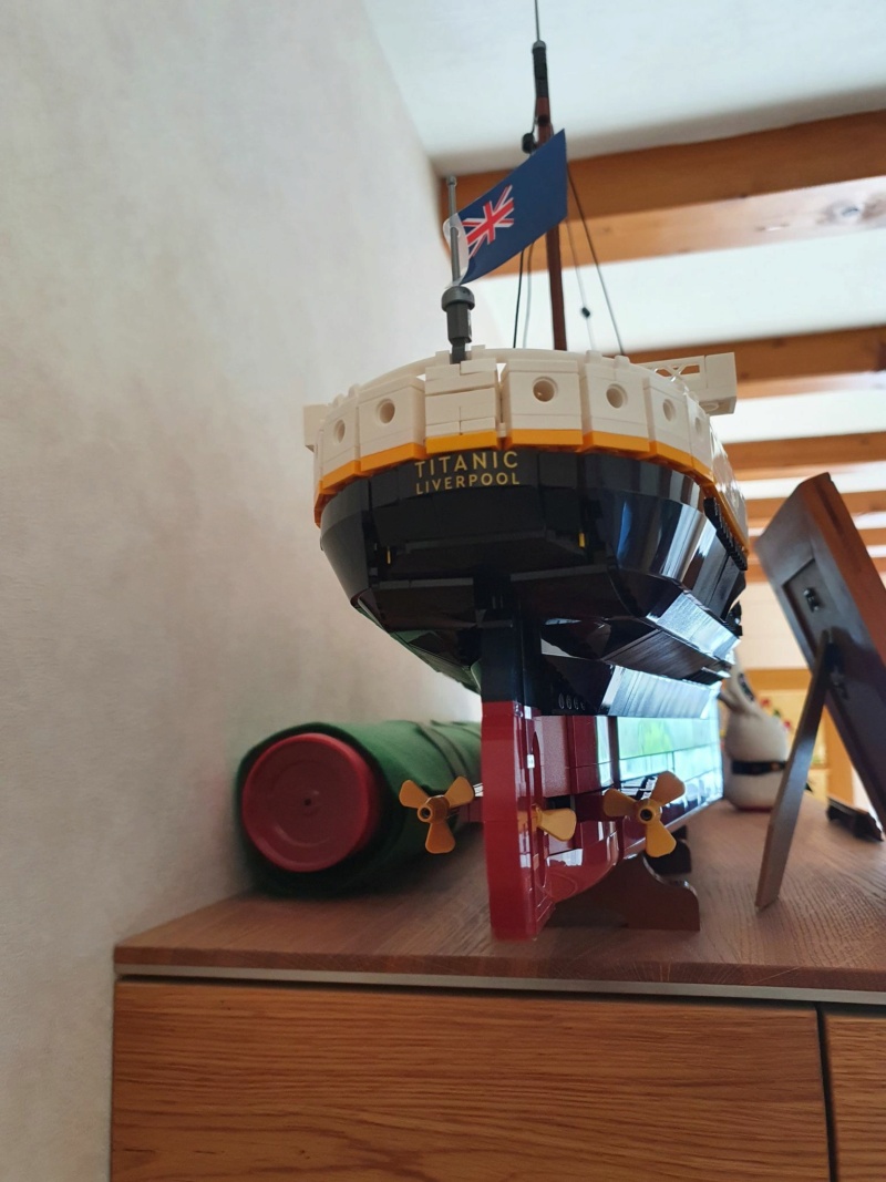 Nouveau set LEGO Titanic à construire (le 01/11) 28089410