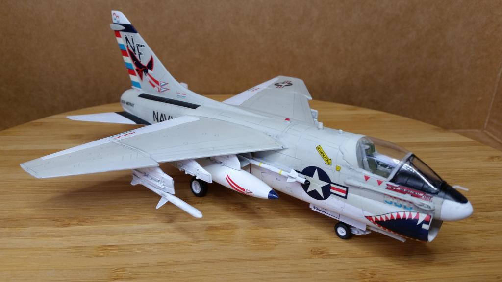 1/72 Fujimi A-7A & A-7B Corsair II (fini) A3110