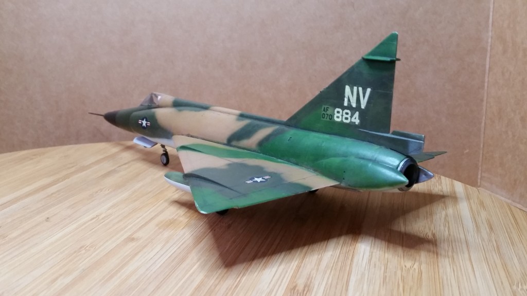 [Restauration] 1/72 Hasegawa Convair F-102A Delta Dagger (fini) Dd1710