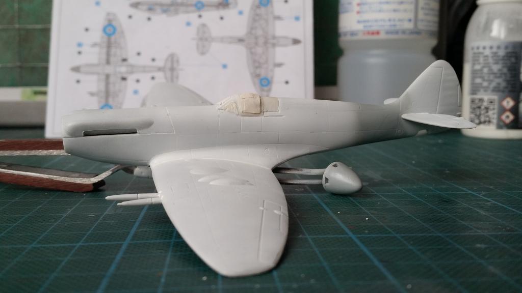 1/72 Eduard Spitfire Mk.XXI Es2810