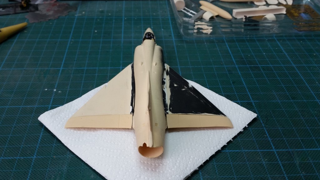 [terminé] 1/72 HiTech Mirage IIIC M1114