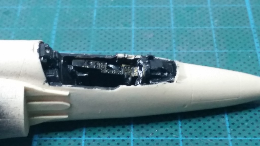 [terminé] 1/72 HiTech Mirage IIIC M1415