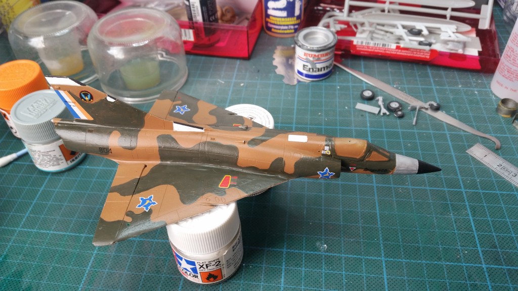 [terminé] 1/72 HiTech Mirage IIIC M2414