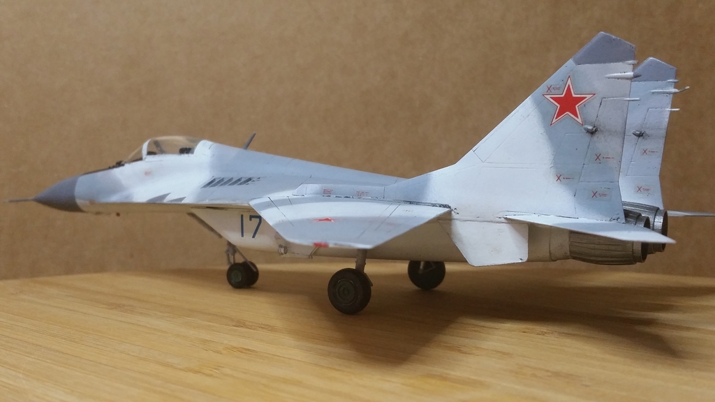 1/72 Hasegawa MiG-29 Fulcrum - Fini! Mh2410