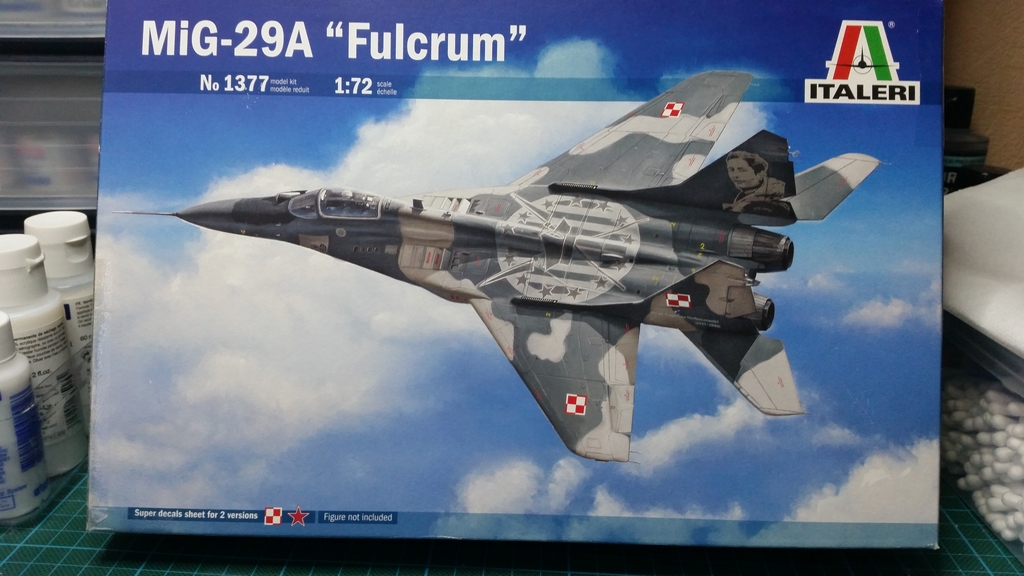 1/72 Italeri MiG-29A Fulcrum Mi110