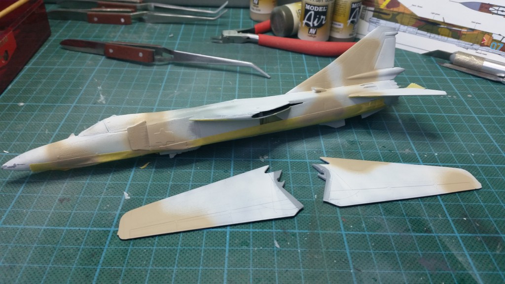 [terminé] 1/72 RV Aircraft MiG-23MLD Rv4710