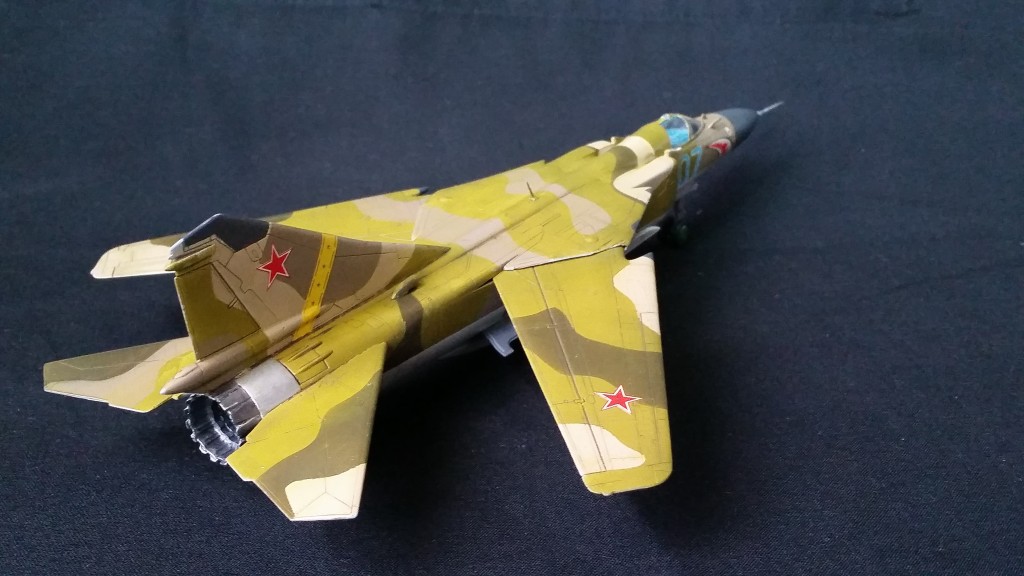 1/72 RV Aircraft MiG-23MLD (Fini) Rv5910