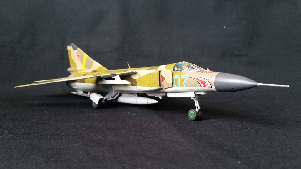 1/72 RV Aircraft MiG-23MLD (Fini) Rv6210