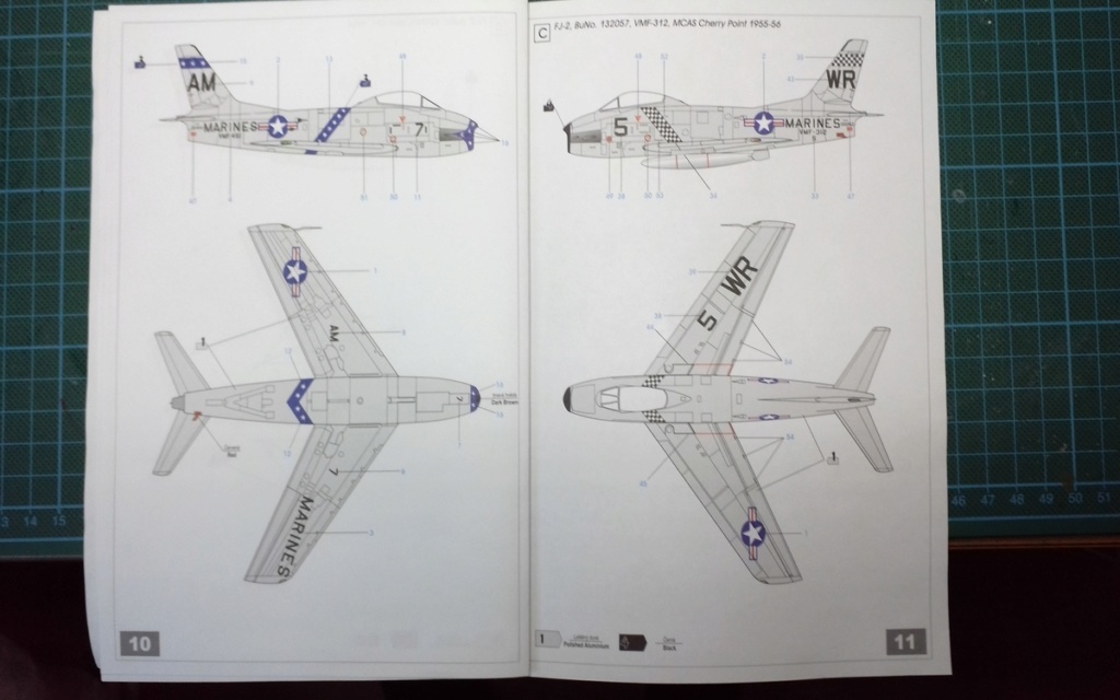 1/72 Sword FJ-2 Fury S810