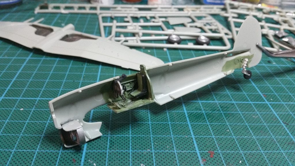 1/72 Academy Hawker Typhoon Mk.Ib T1010