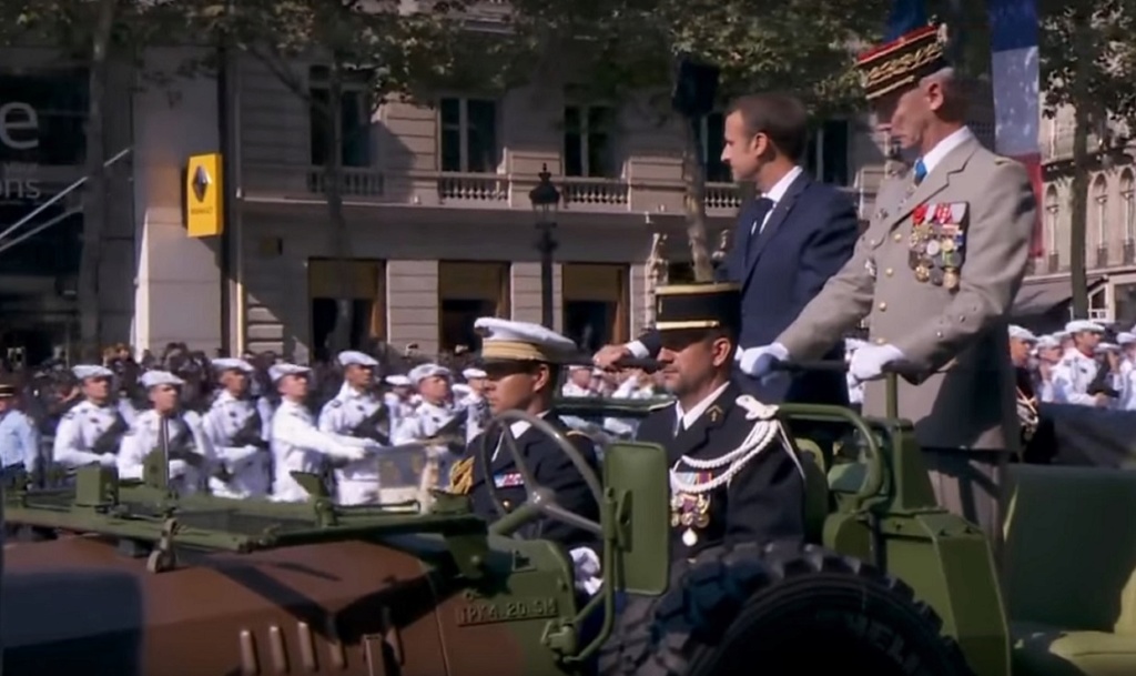 un peu d'exotisme a Paris  14_jui10