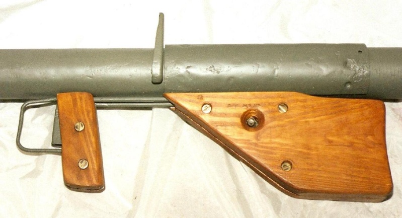 Le lance roquette * U.S. M1 A1 de 2,36 pouces (60mm). ( * Rocket Launcher * ) Lfac_a17