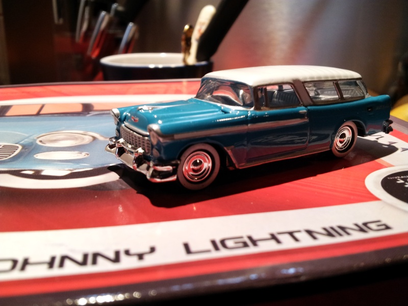 johnny lightning F1004_12