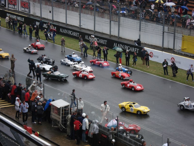 Le Mans Classic 2012  - Page 2 Dsc00017