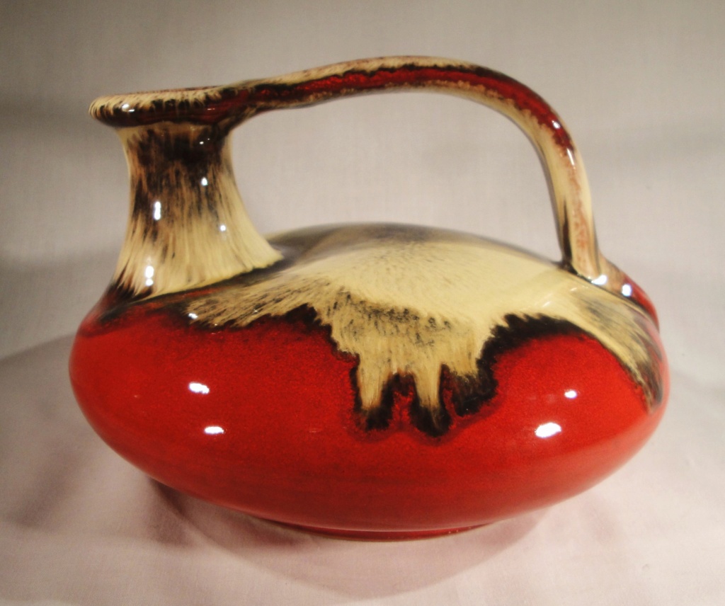 'modernist' handled jug - Manuel Garcia Arroyo Spain Vase_110