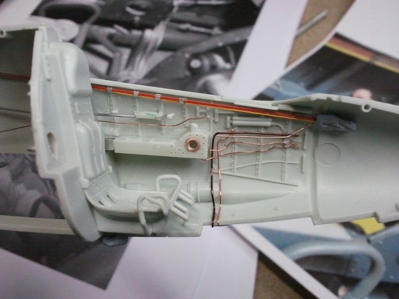 He 162 Salamander 1/32 - Page 2 Pit-le11