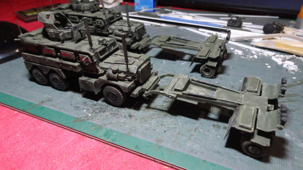 [4D MODEL] COUGAR 6x6 MRAP 1/72 FINI !!! - Page 2 Dsc03112