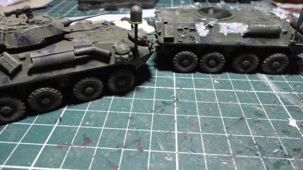 [TRUMPETER] LAV-25 & LAV-C & R modernisation des équipements  FINI !!  Dsc03218